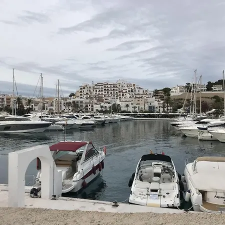 Sailmoraira Apartment *